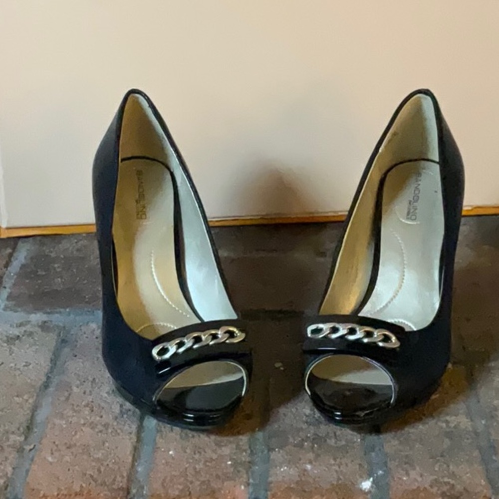Bandolino Bosheer Bliss Size 9 only worn in house no box